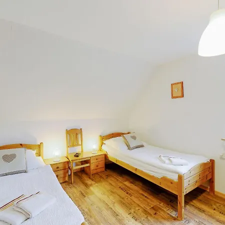 Spacious Holiday In With Terrace Semesterbostad