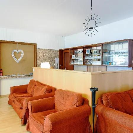 Spacious Holiday In With Terrace Semesterbostad